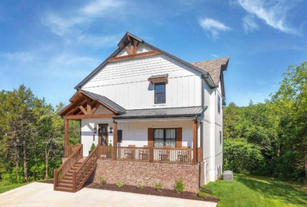 Villa Premier Retreat With Hot Tub, Theater & Pool Table Hollister Exterior foto