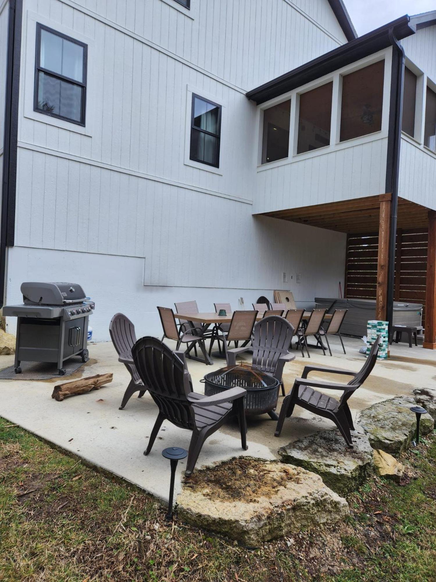 Villa Premier Retreat With Hot Tub, Theater & Pool Table Hollister Exterior foto